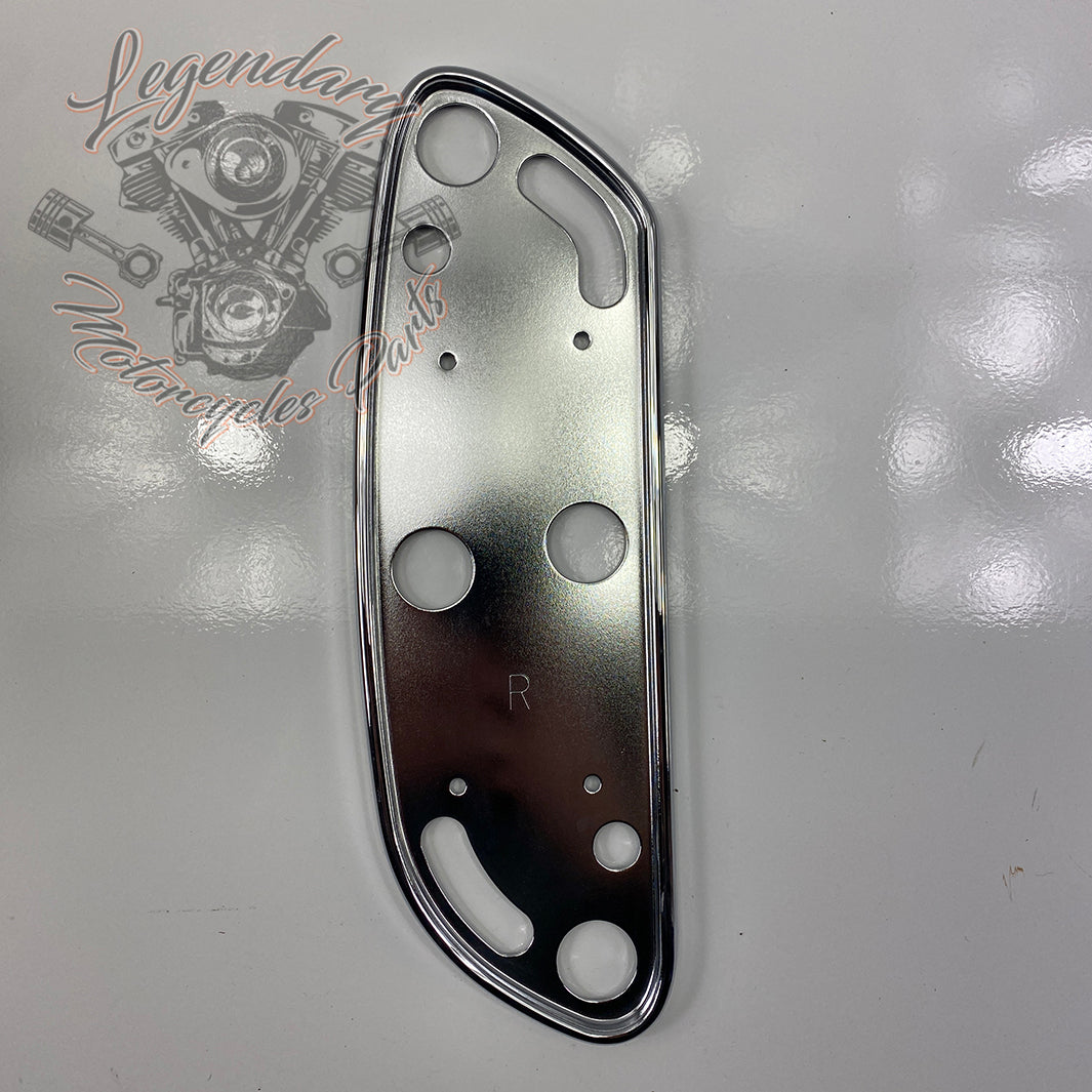 Plateau de marche pied conducteur droit OEM 50685-04